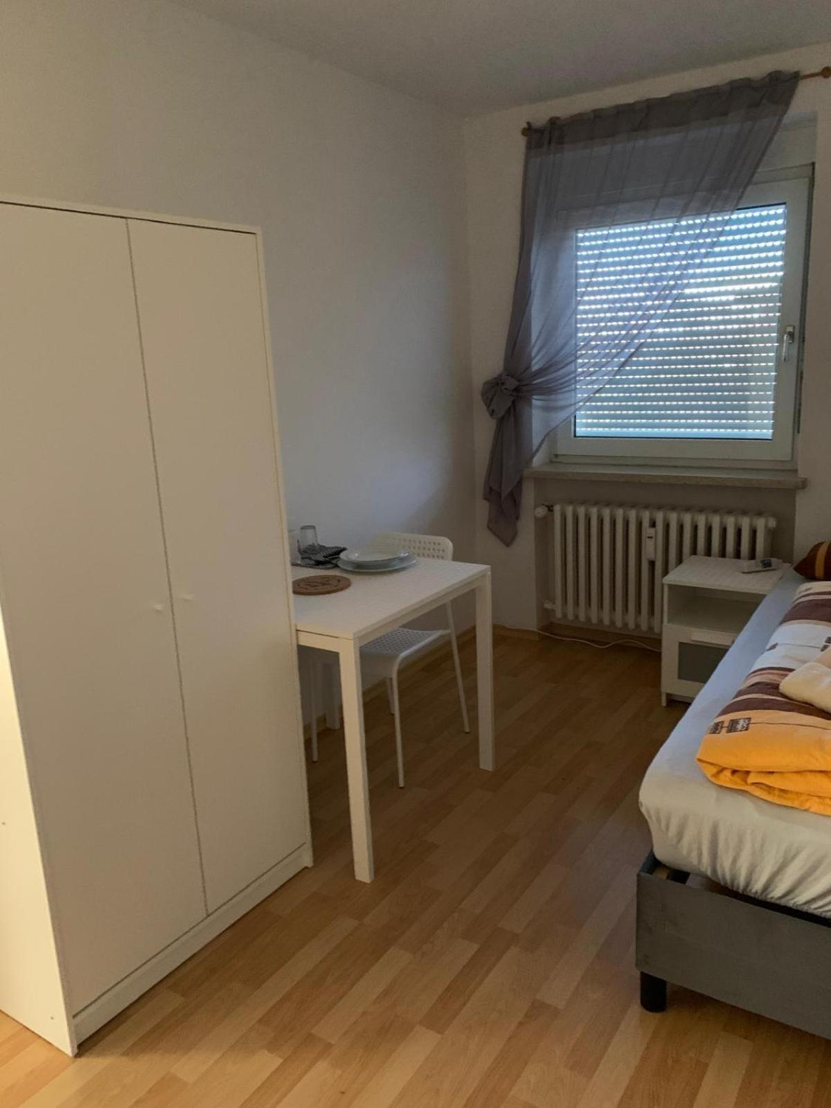 Zv-Scholtz Monteurswohnungen Burgkirchen an der Alz Exteriör bild